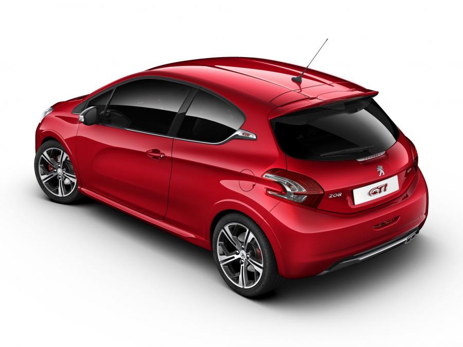  Peugeot 208 GTi 3-Door 2012 года  (фото 8 из 8)